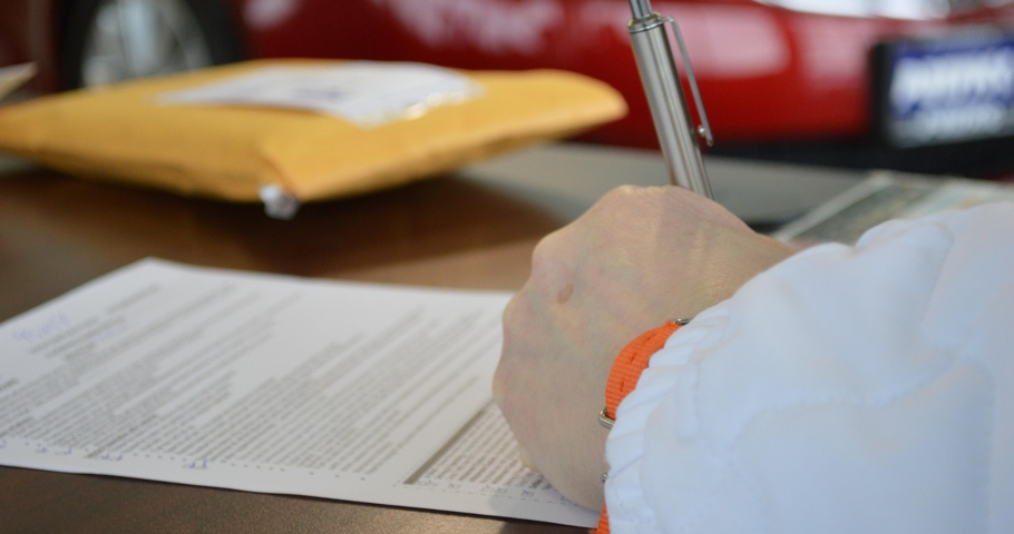 Umowy B2B. PIP łagodzi przepisy